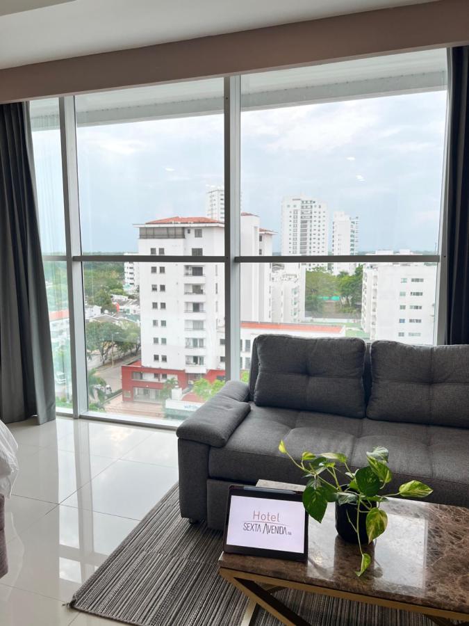 Hotel Sexta Avenida Inn มอนเตริอา ภายนอก รูปภาพ