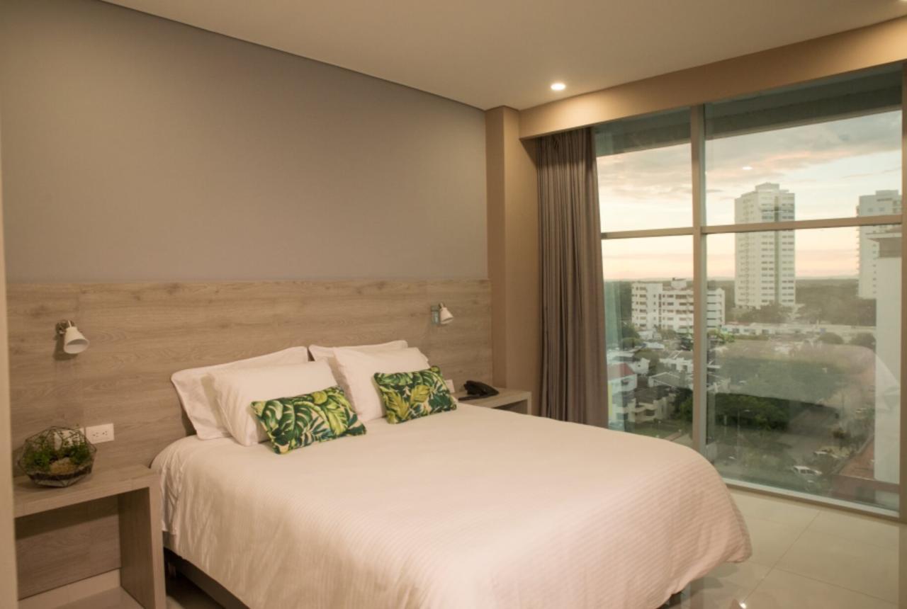 Hotel Sexta Avenida Inn มอนเตริอา ภายนอก รูปภาพ